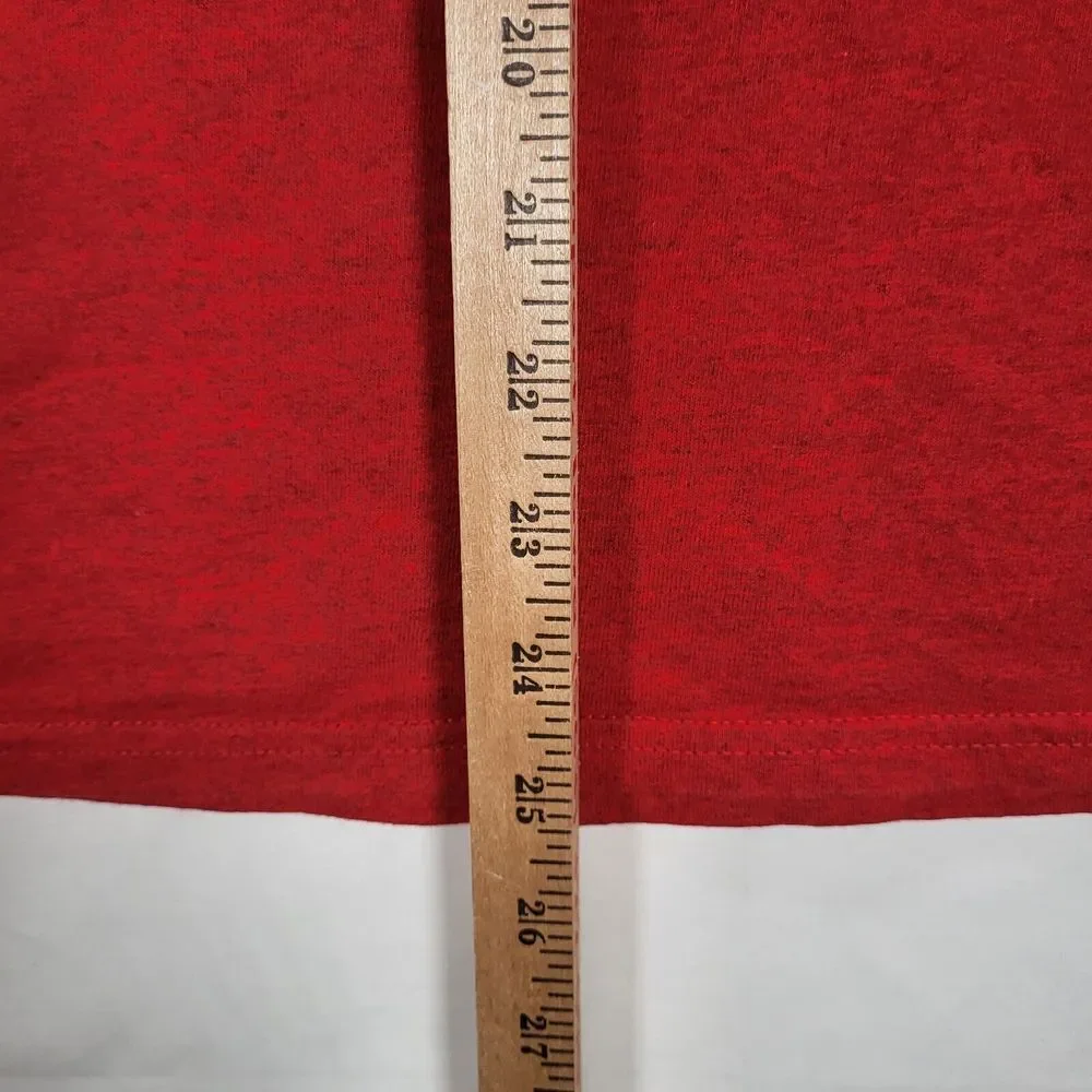 St.‎ Louis Cardinals Men's Medium Majestic Red Tshirt Birds on Bat STL - Picture 8 of 8